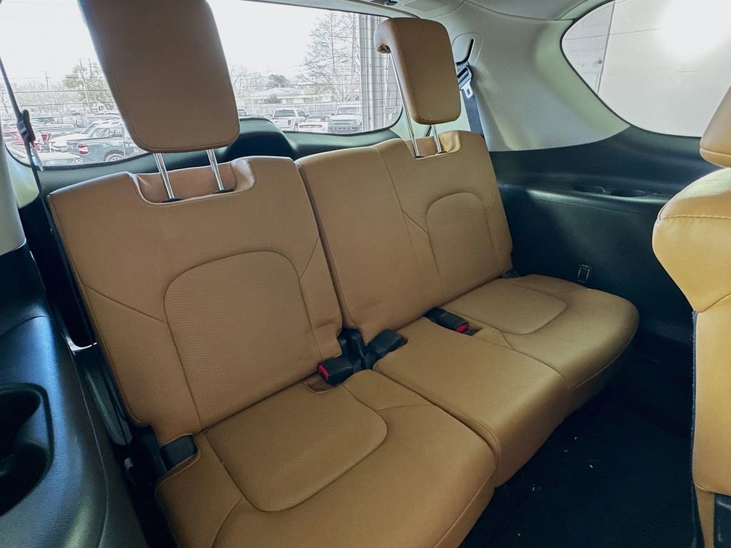 Used 2016 INFINITI QX80 2WD image 28