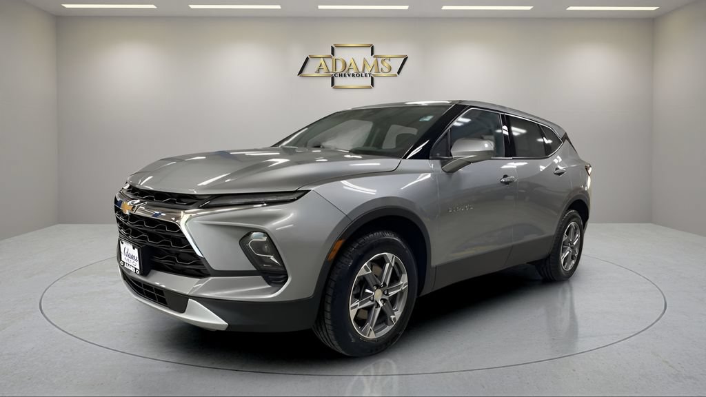 Certified 2023 Chevrolet Blazer LT FWD image 1