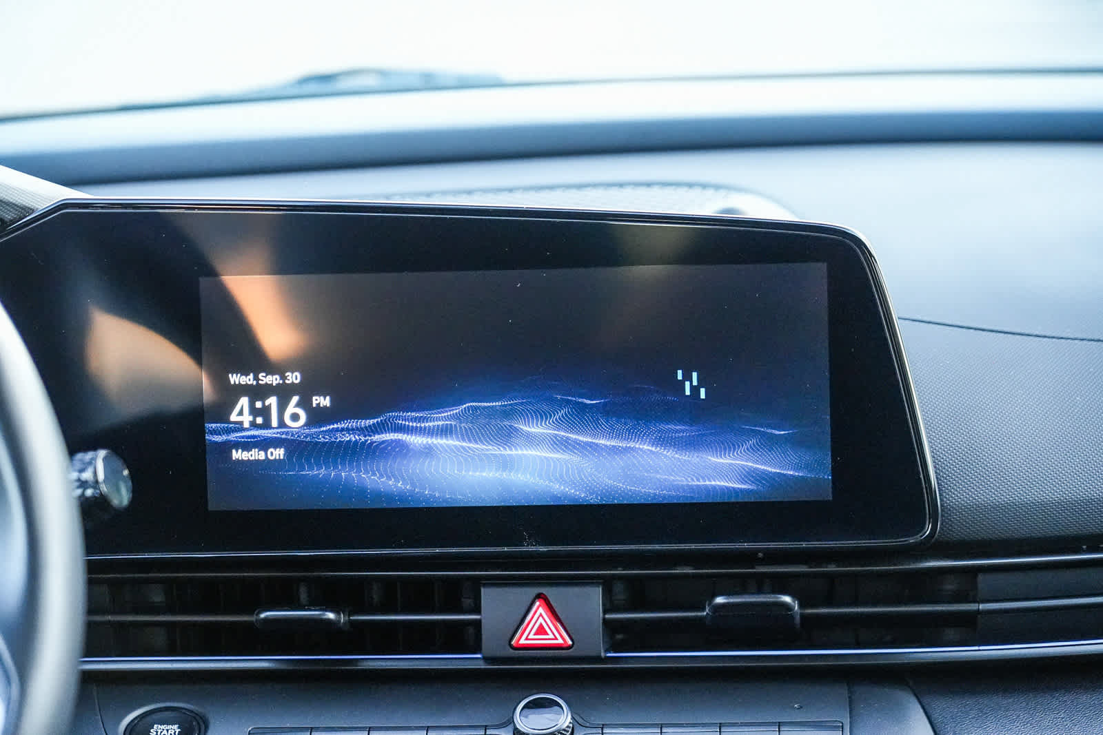 Used 2025 Hyundai Elantra SEL FWD image 14