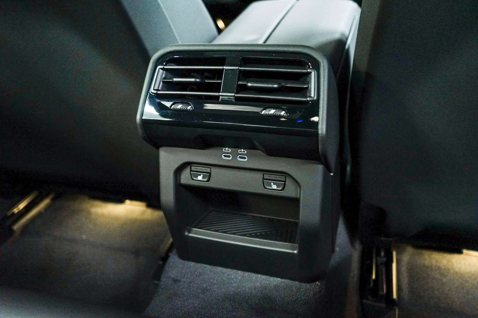 New 2026 BMW i5 M60 AWD/4WD image 16