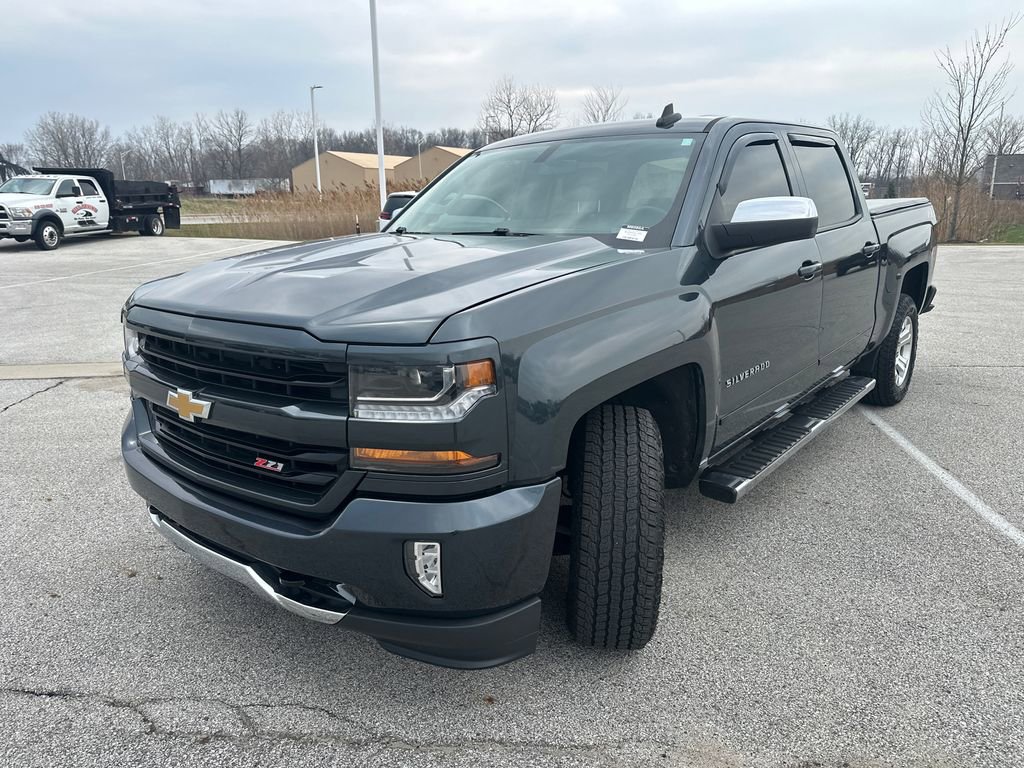 Used 2018 Chevrolet Silverado 1500 LT w/ All Star Edition image 7
