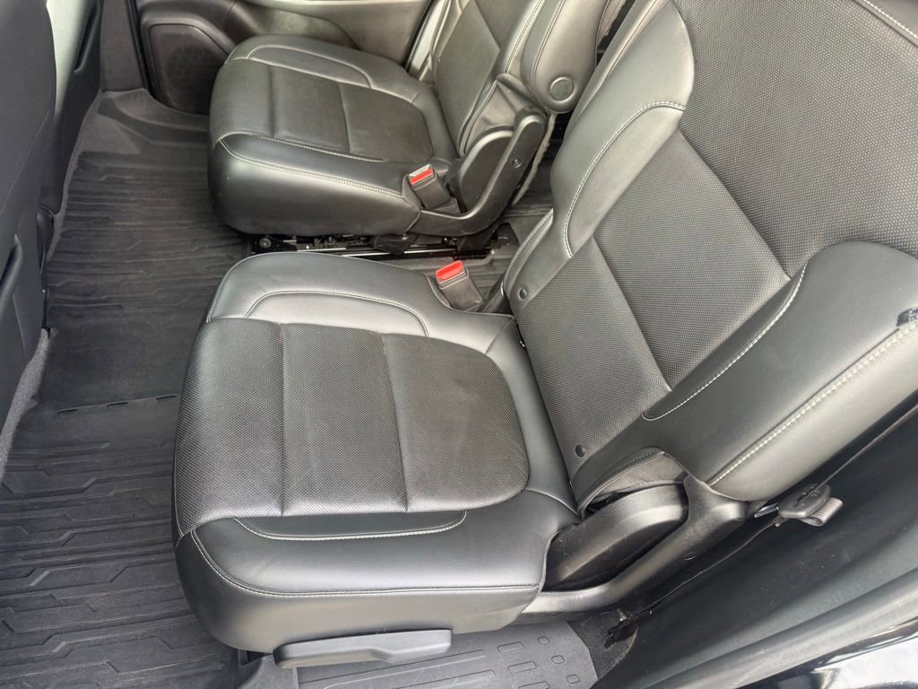 Used 2022 GMC Acadia SLT w/ Elevation Edition AWD/4WD image 33