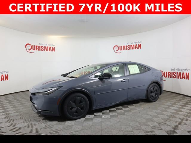 Used 2023 Toyota Prius LE image 3