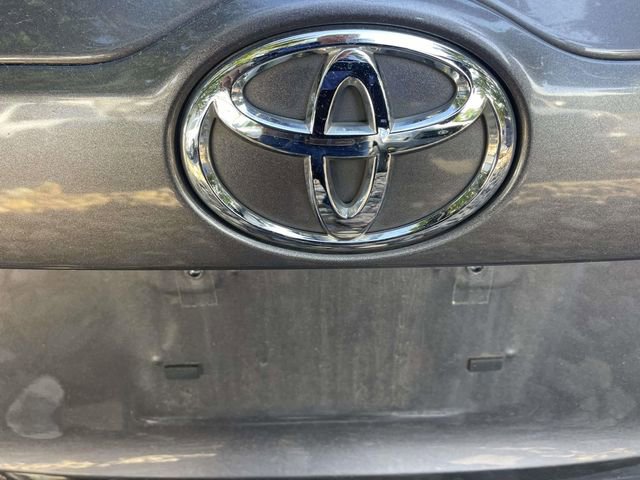 Used 2017 Toyota Highlander XLE FWD image 11