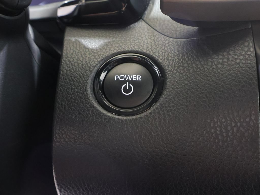 Used 2026 Toyota Camry XSE FWD image 24