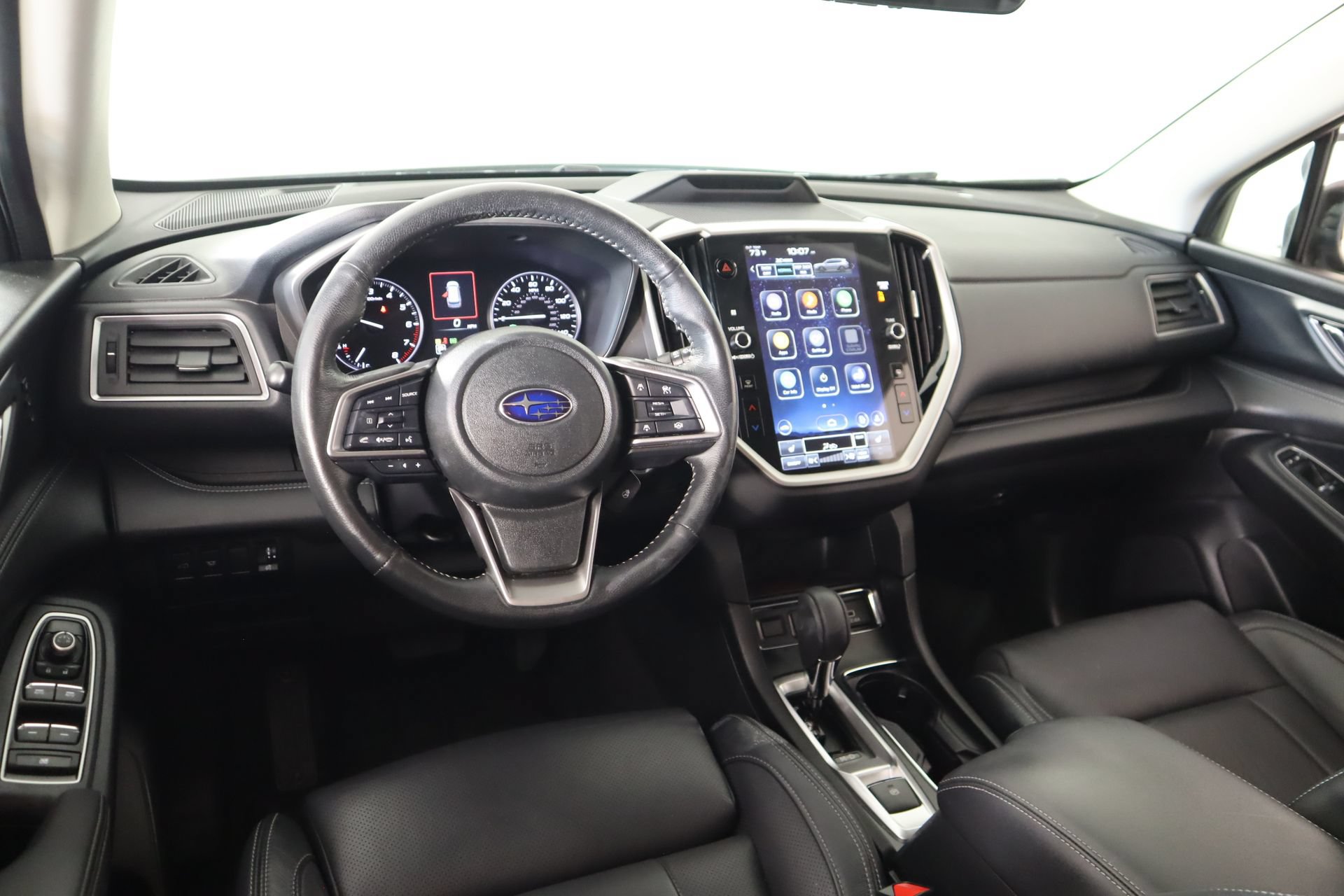Used 2023 Subaru Ascent Limited AWD/4WD image 2