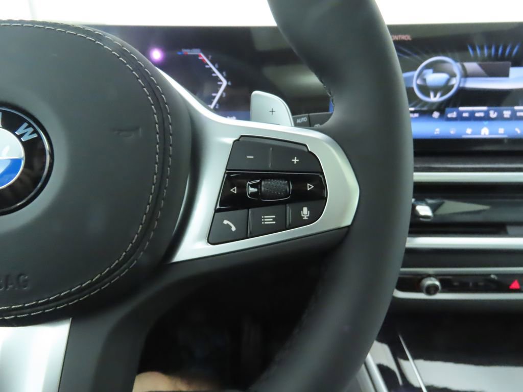 New 2026 BMW X5 xDrive40i w/ Executive Package image 12