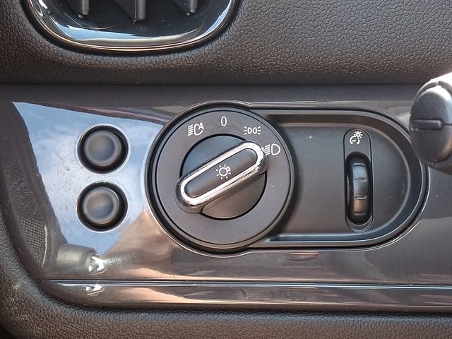 Used 2020 MINI Cooper Countryman FWD image 28