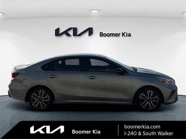 Certified 2024 Kia Forte GT-Line image 4