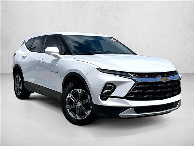 Certified 2024 Chevrolet Blazer LT w/ Driver Confidence Package FWD image 12