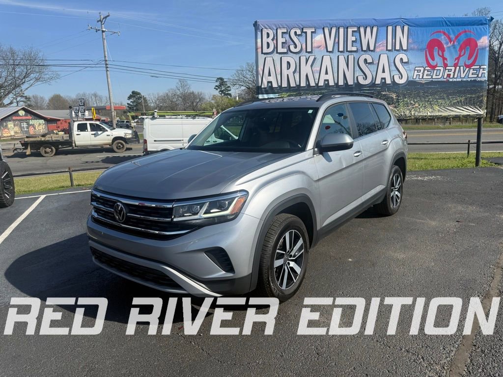 Used 2023 Volkswagen Atlas SE image 1