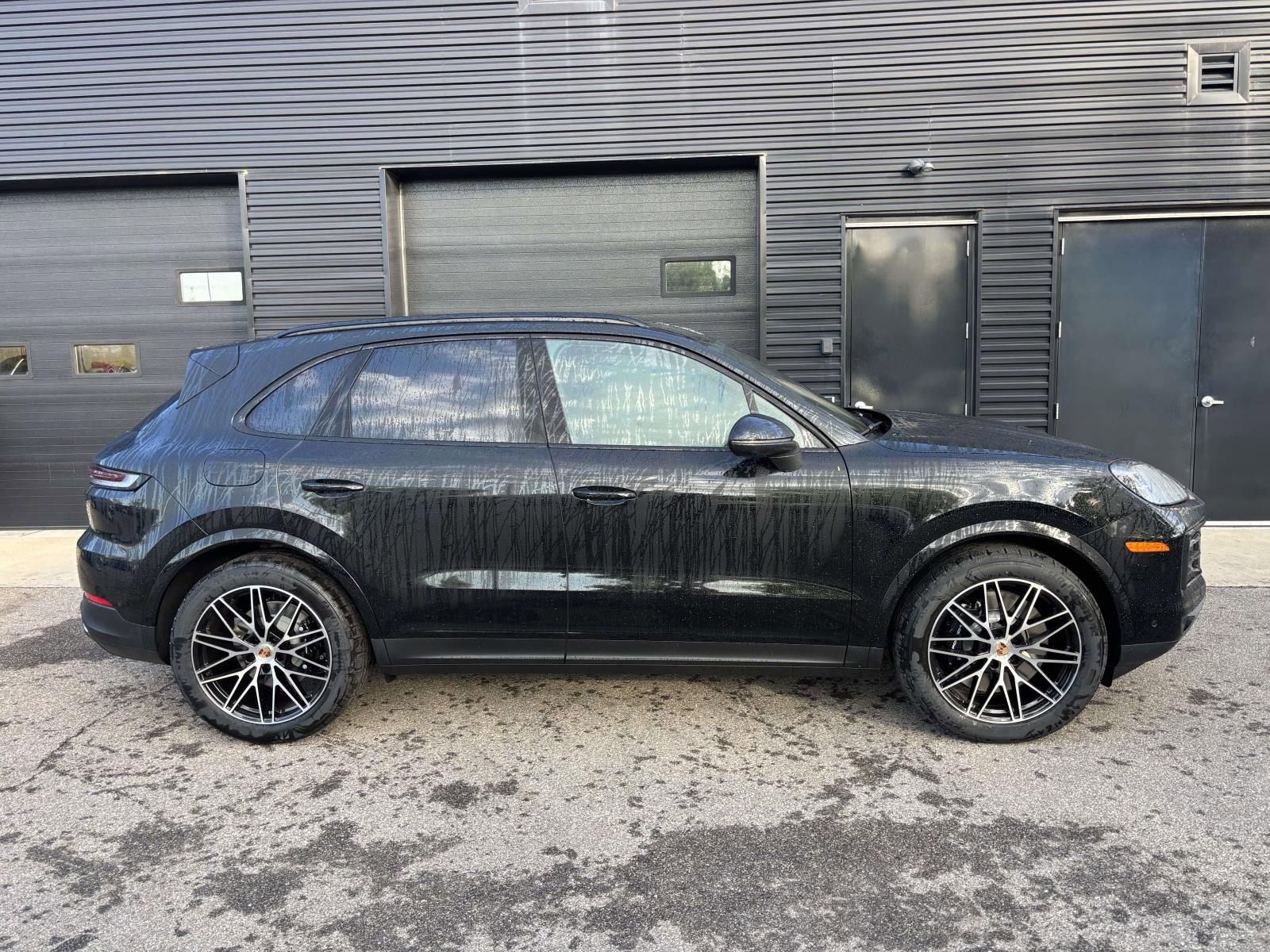 New 2026 Porsche Cayenne S AWD/4WD image 11