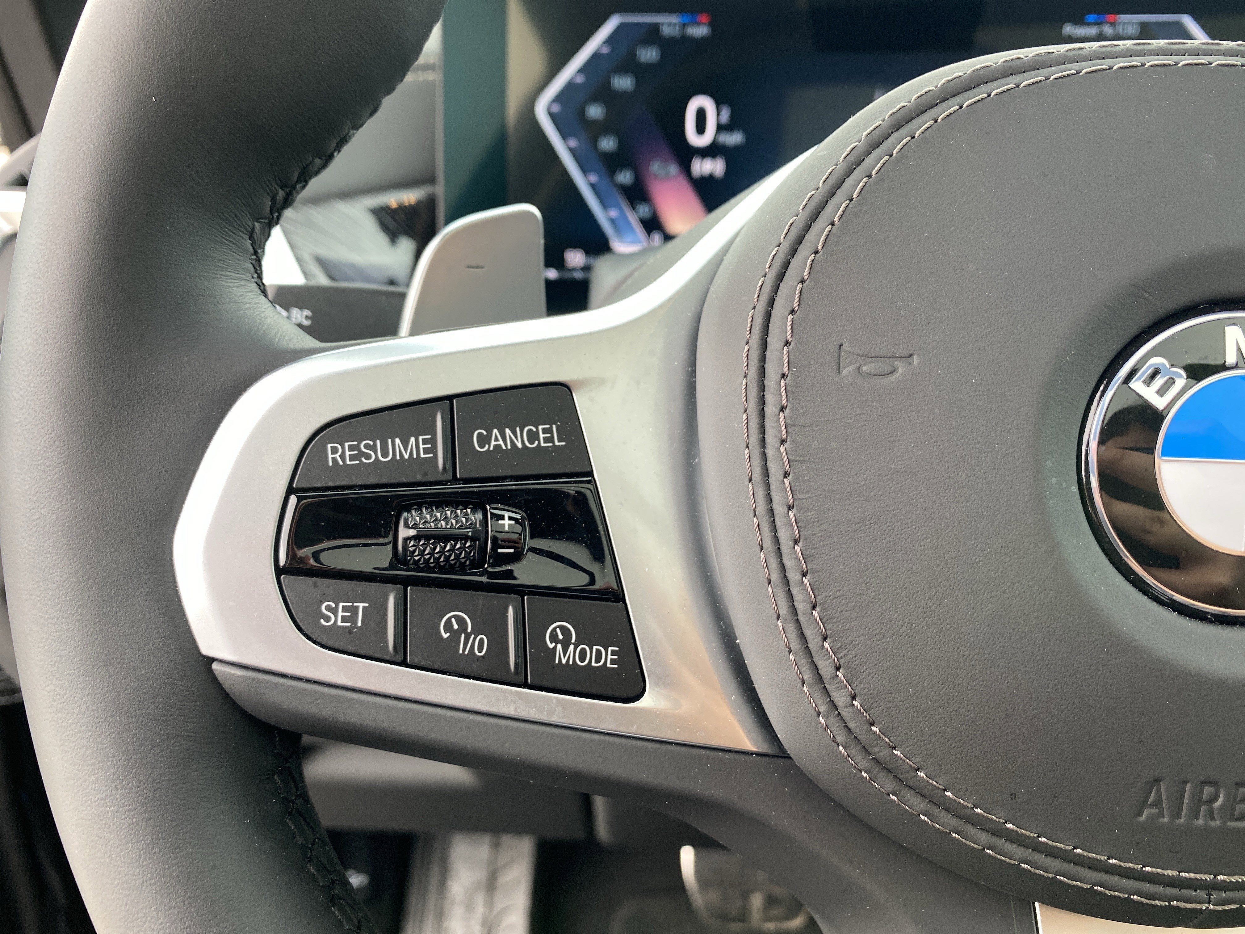 Used 2025 BMW X5 xDrive40i w/ M Sport Package image 77