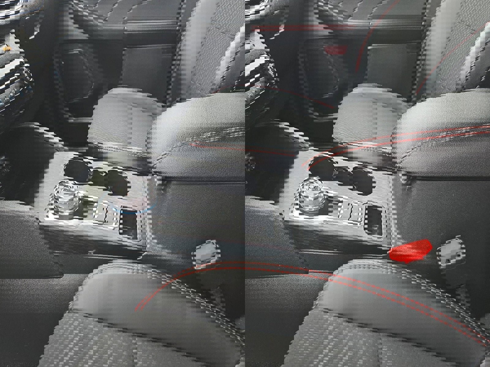 Used 2024 Ford Escape ST-Line w/ Tech Pack #1 image 22