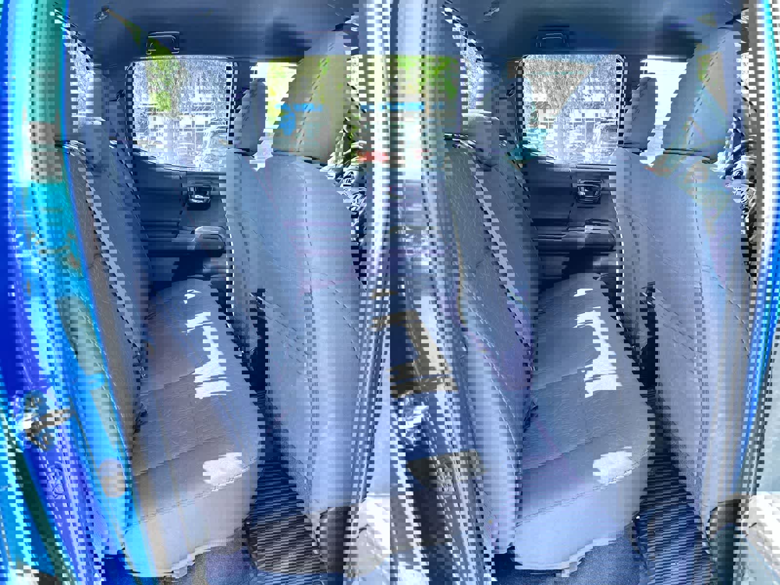 Used 2017 Toyota Tacoma TRD Sport w/ Tow Package image 16