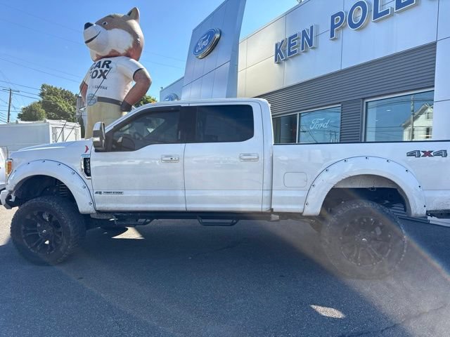 Used 2019 Ford F250 Lariat w/ Lariat Ultimate Package AWD/4WD image 9