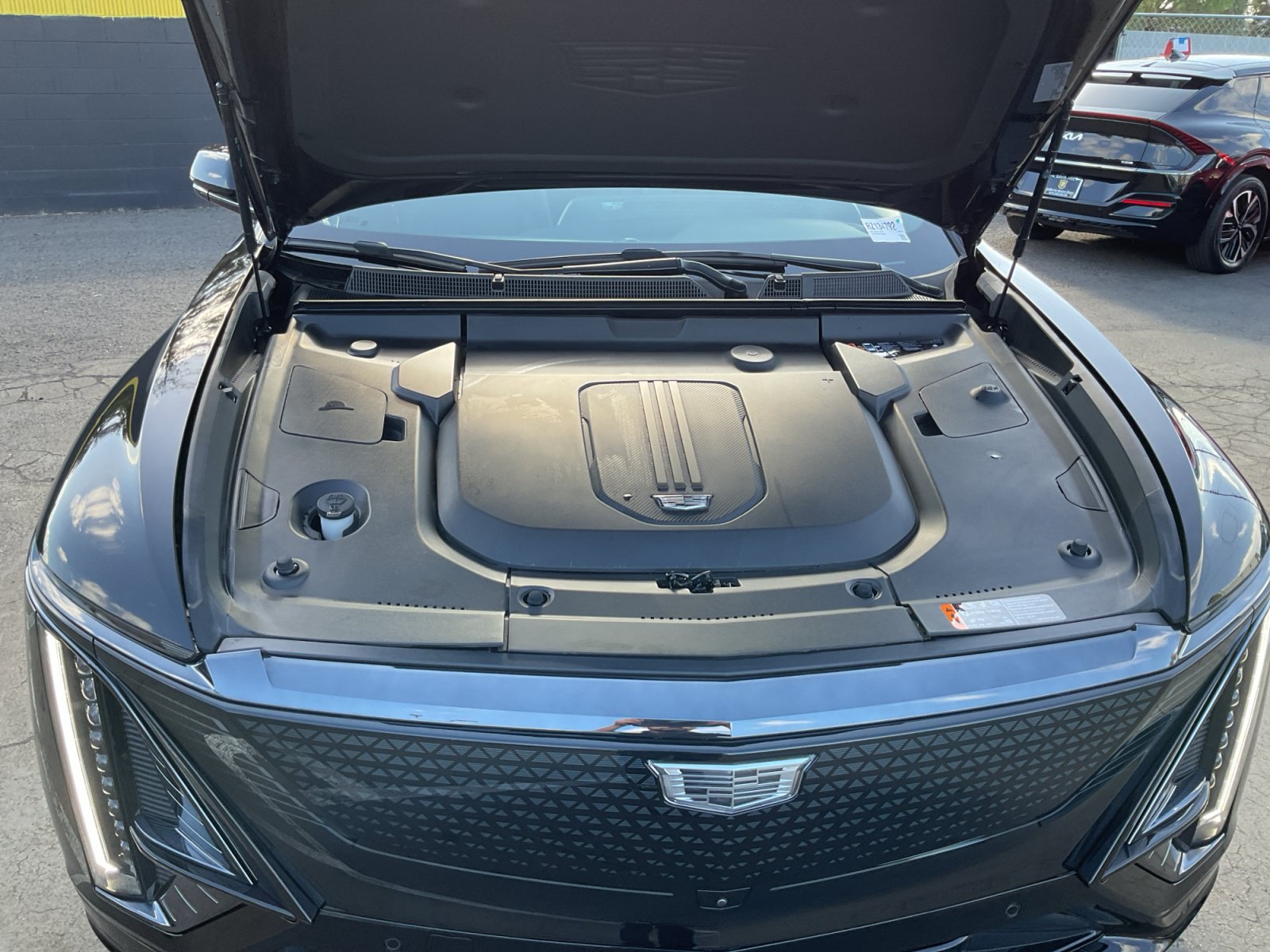 Used 2024 Cadillac Lyriq Sport AWD/4WD image 22