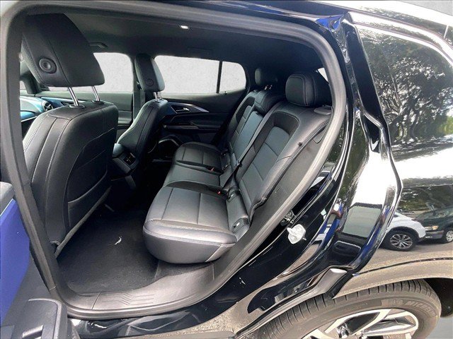 Certified 2024 Chevrolet Equinox EV LT FWD image 28