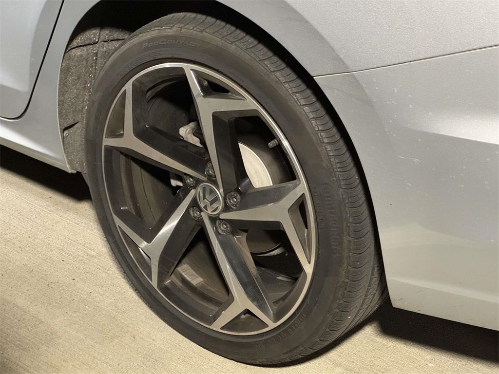 Used 2020 Volkswagen Passat 2.0T R-Line image 6