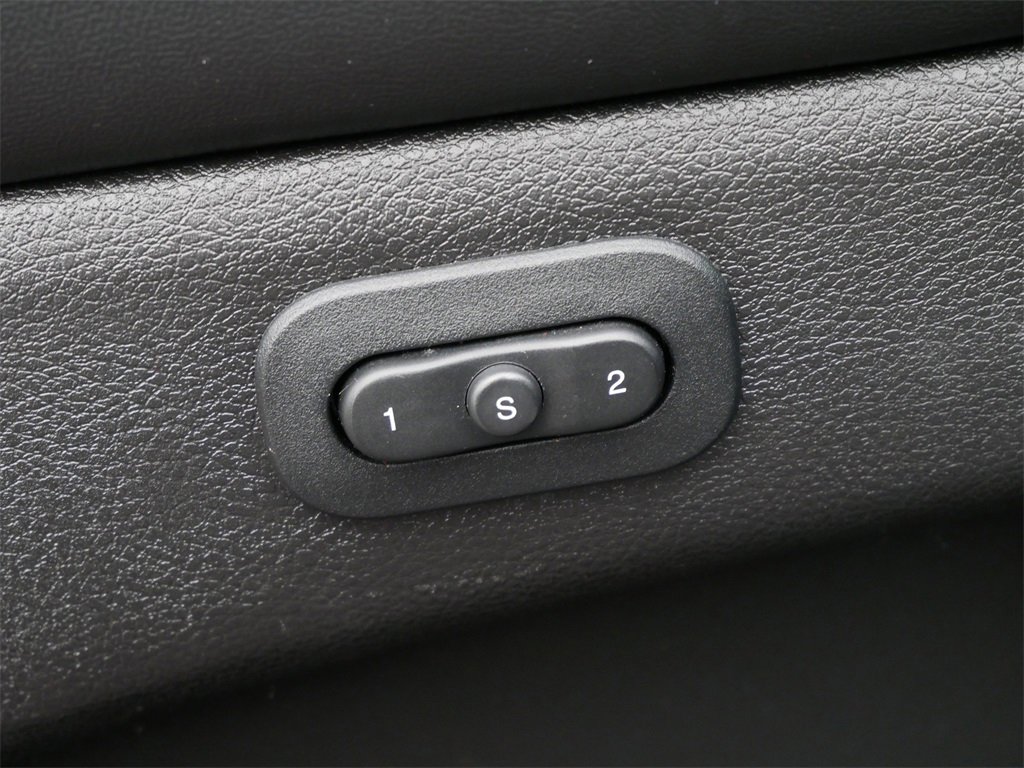 Used 2020 Dodge Durango GT image 16