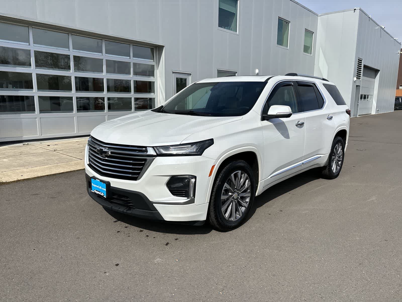 Used 2023 Chevrolet Traverse Premier