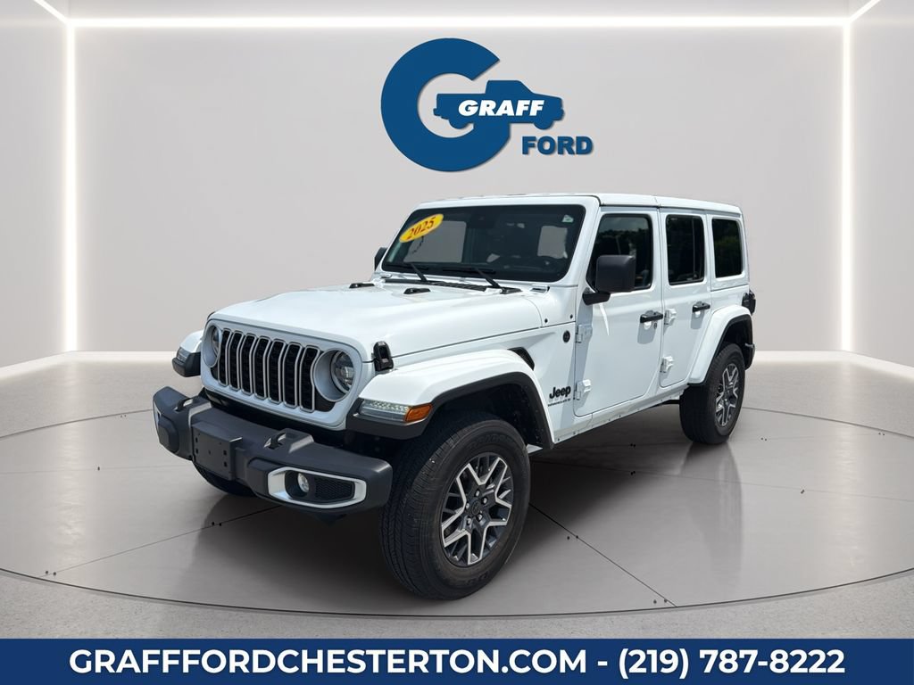 Used 2025 Jeep Wrangler Unlimited Sahara AWD/4WD image 2