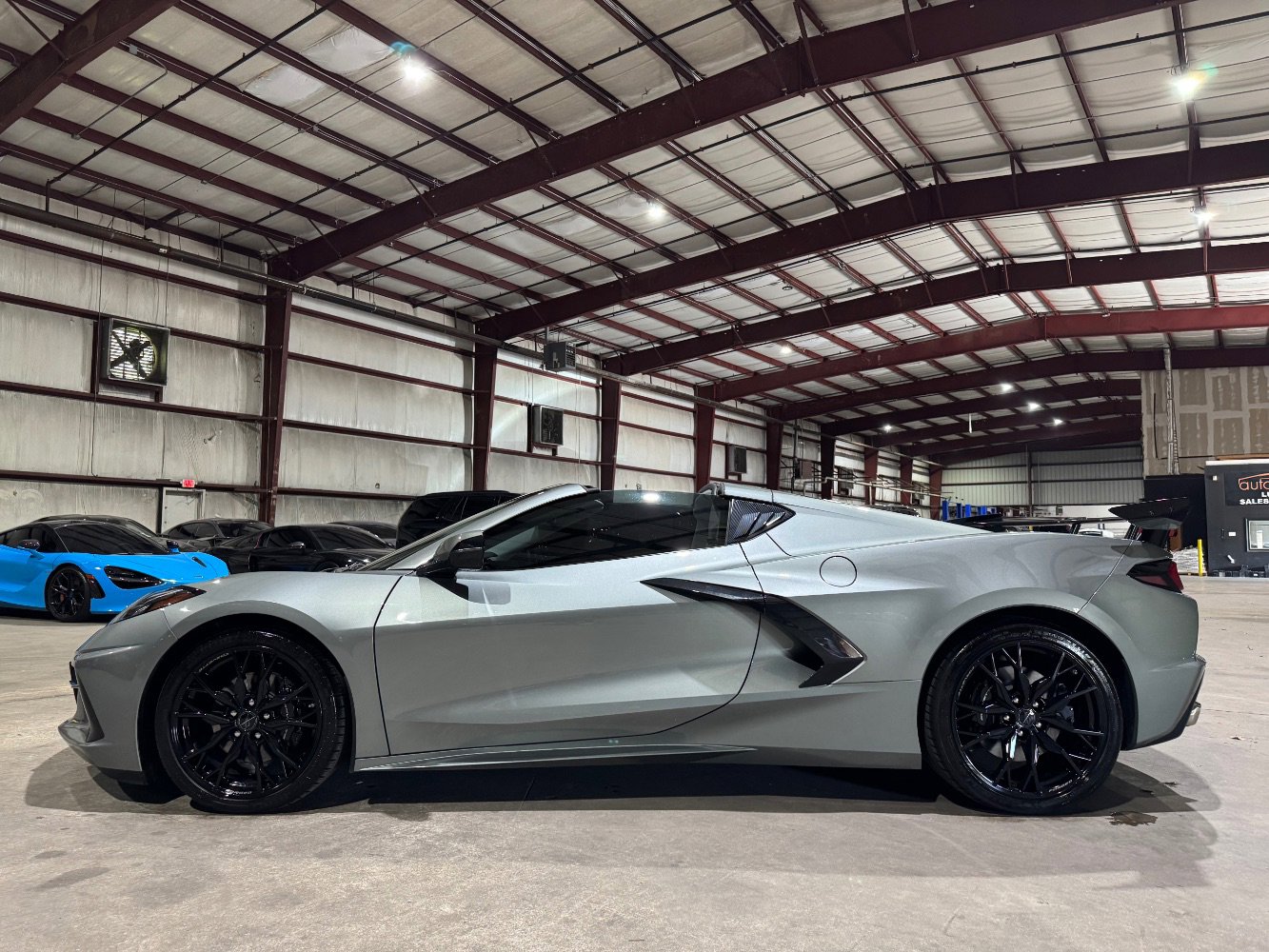 Used 2024 Chevrolet Corvette Stingray Premium Cpe w/ 3LT image 10