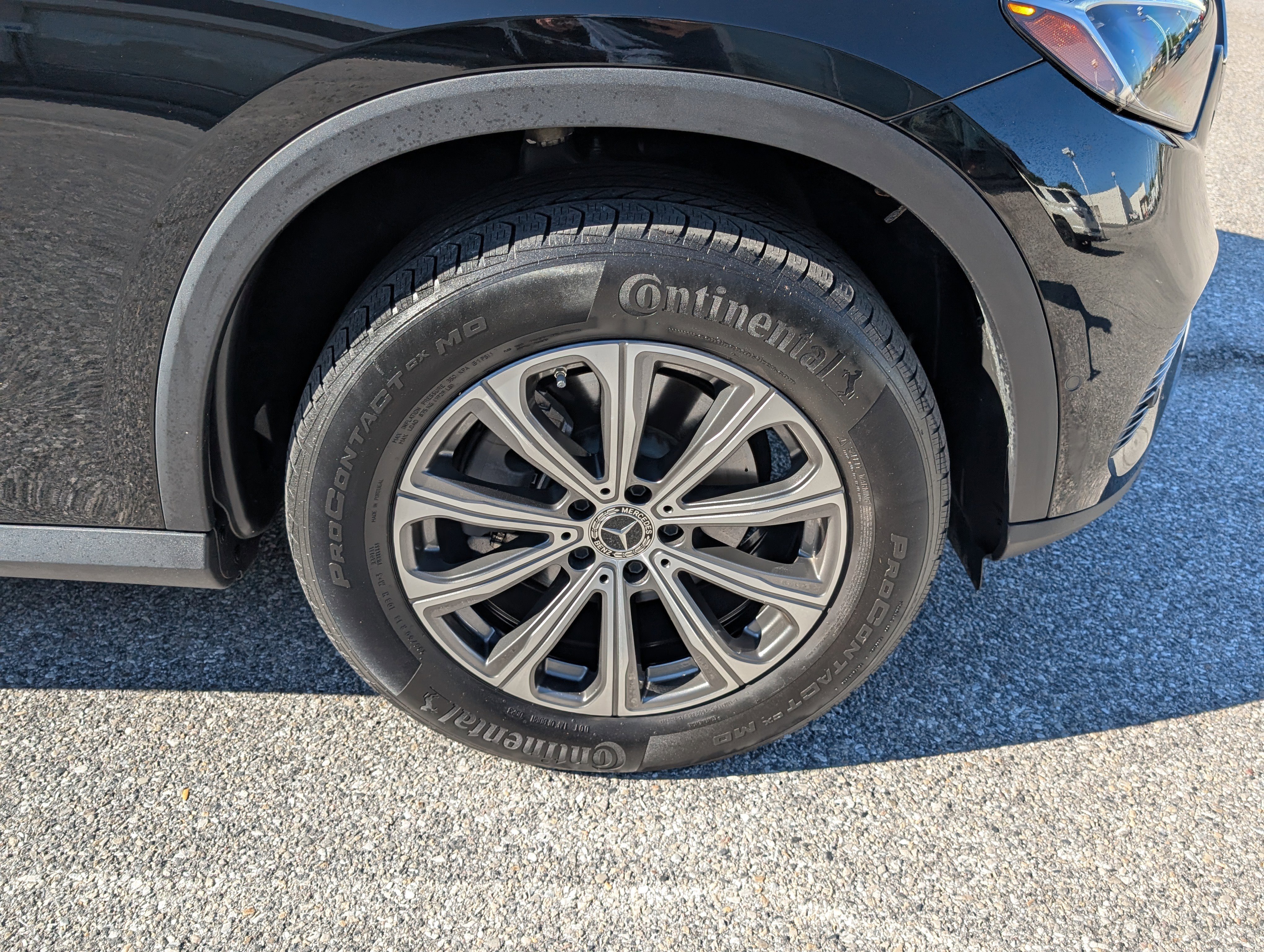 Used 2023 Mercedes-Benz GLC 300 image 9