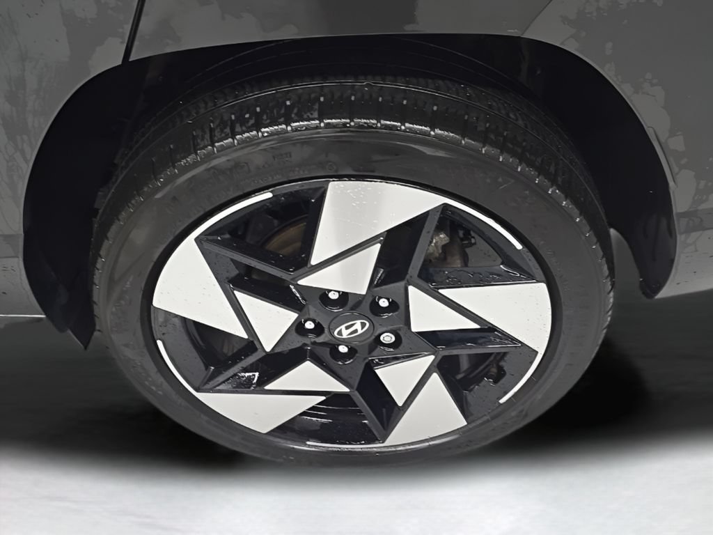 Certified 2024 Hyundai Kona Limited AWD/4WD image 42