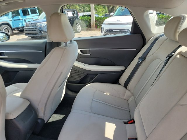 Used 2025 Hyundai Sonata SEL FWD image 12