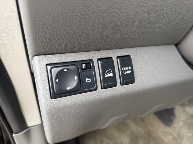 Used 2016 Nissan Frontier SV image 18