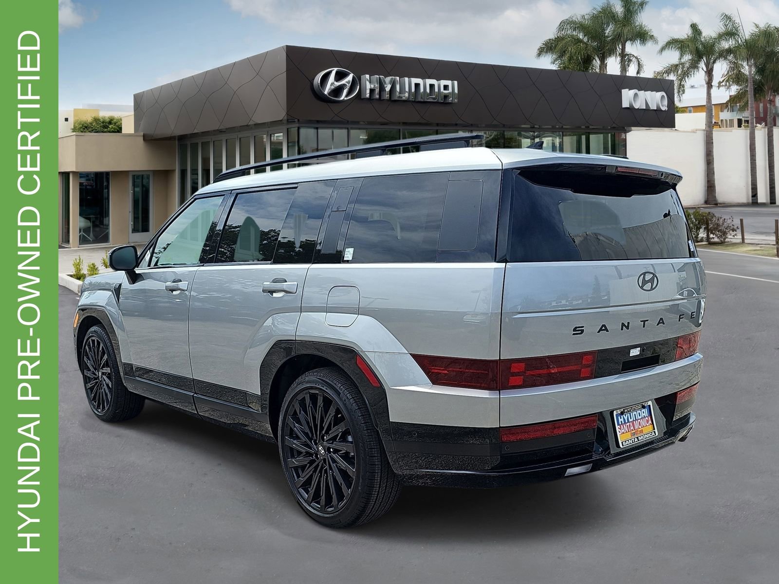 Used 2025 Hyundai Santa Fe Calligraphy image 5