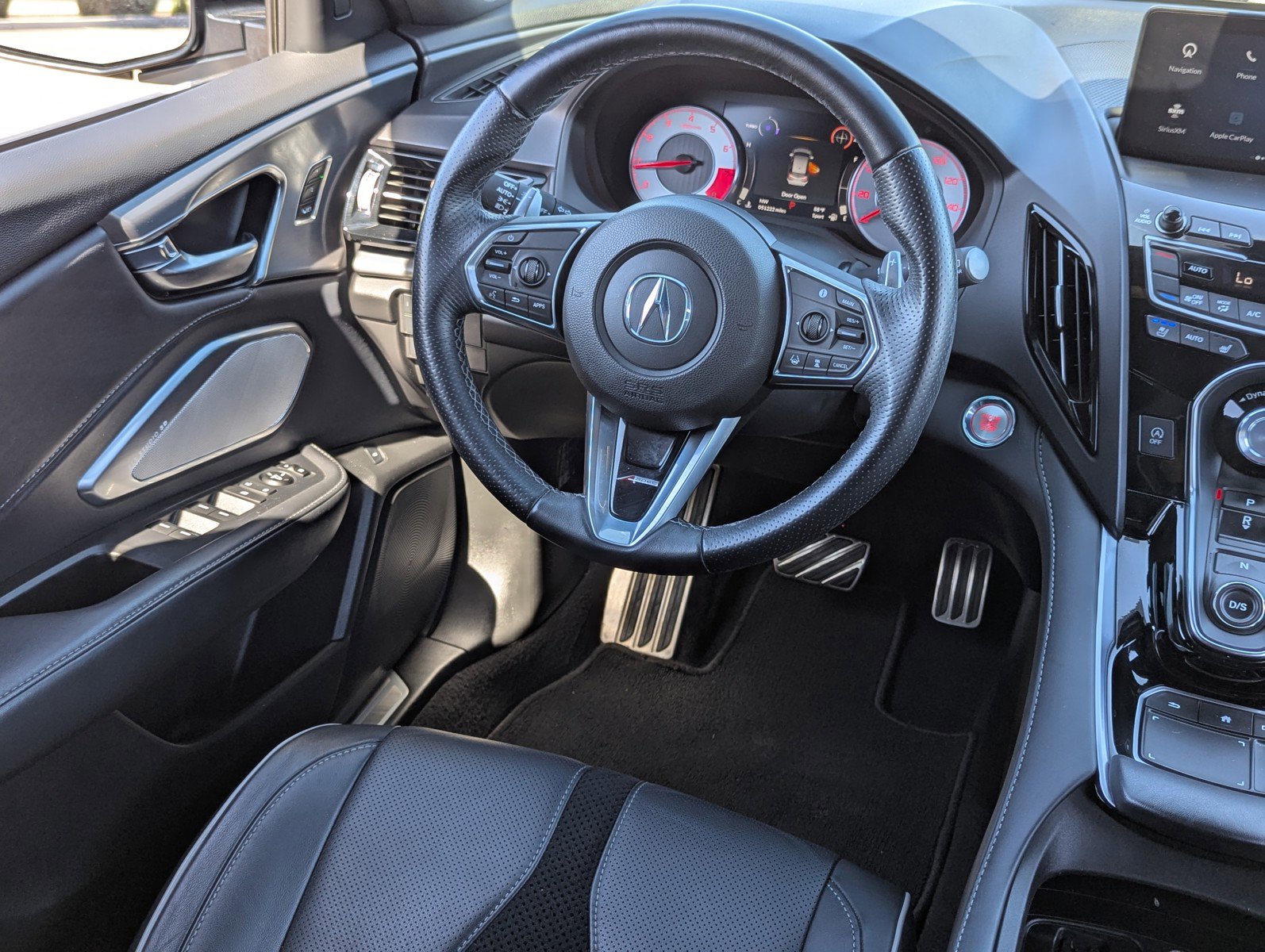 Used 2019 Acura RDX A-Spec image 18