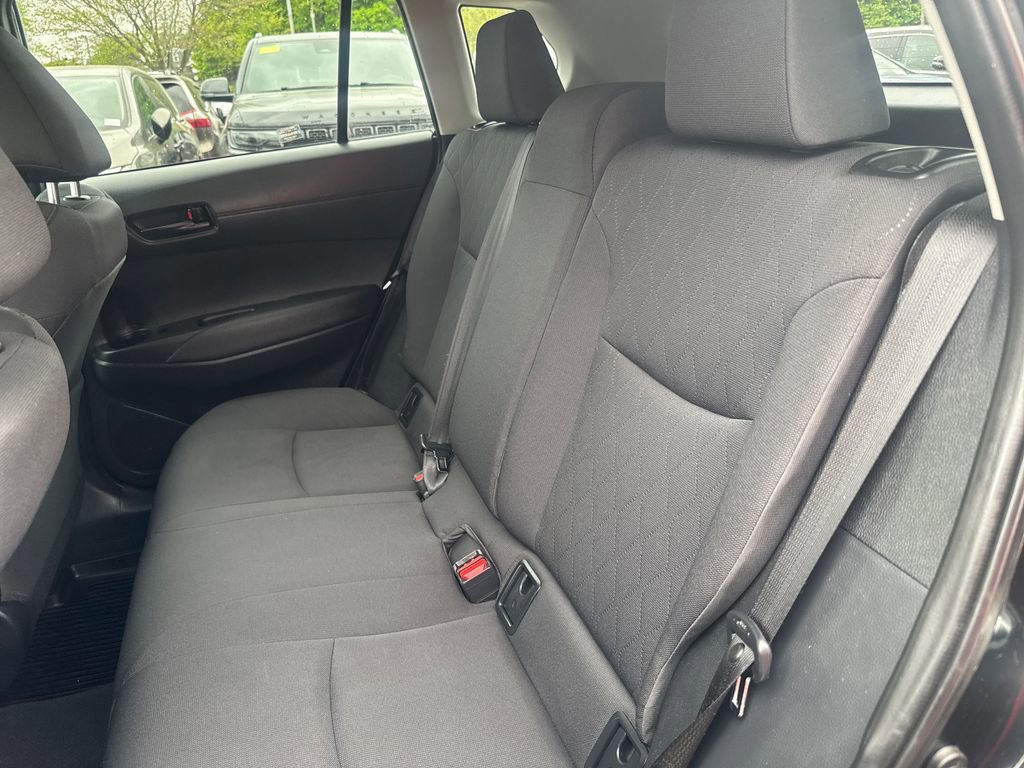 Used 2023 Toyota Corolla Cross LE w/ Moonroof Package AWD/4WD image 37