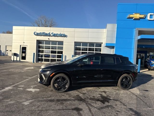 New 2026 Chevrolet Equinox EV RS FWD image 3