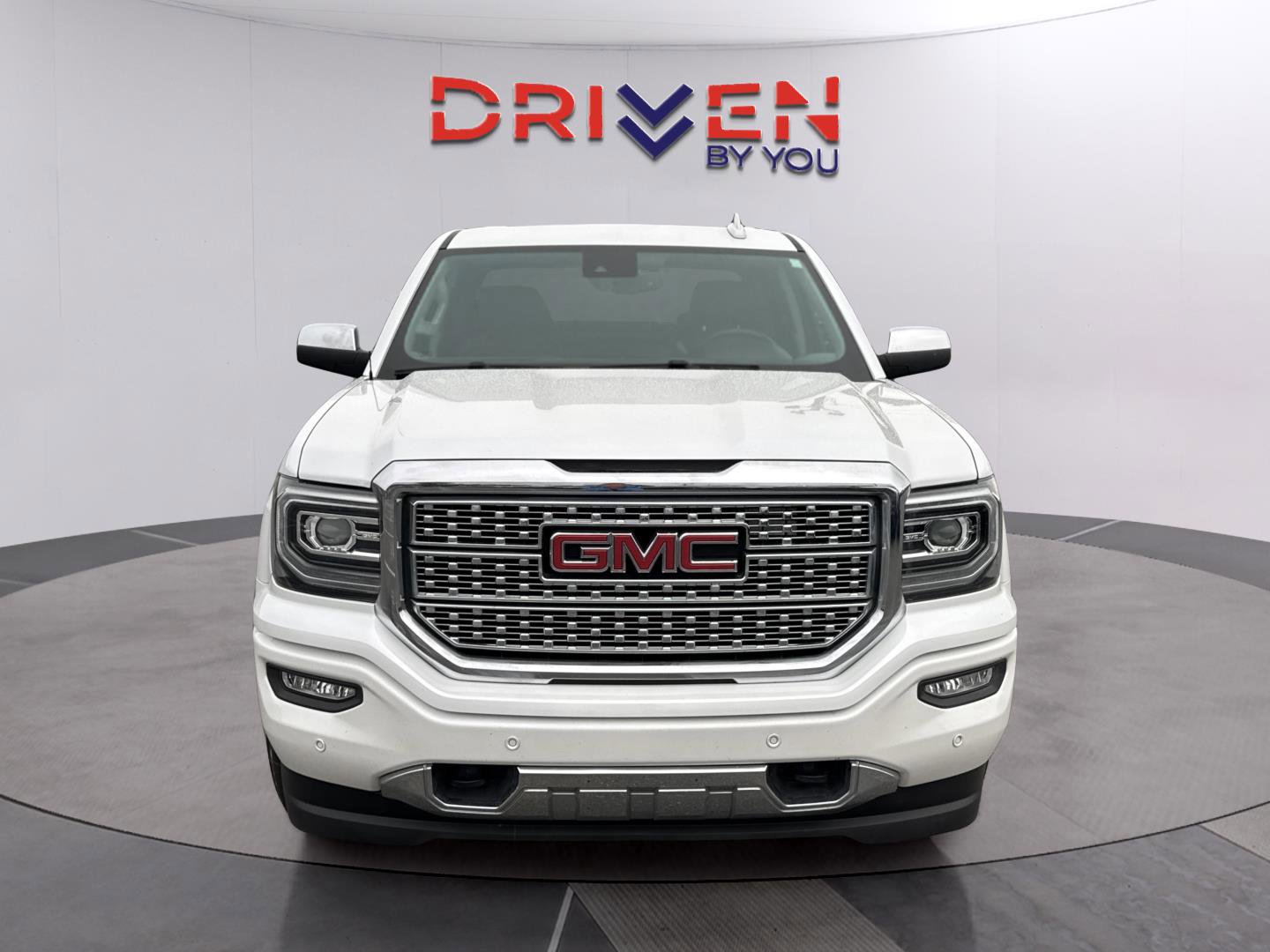 Used 2018 GMC Sierra 1500 Denali AWD/4WD image 9