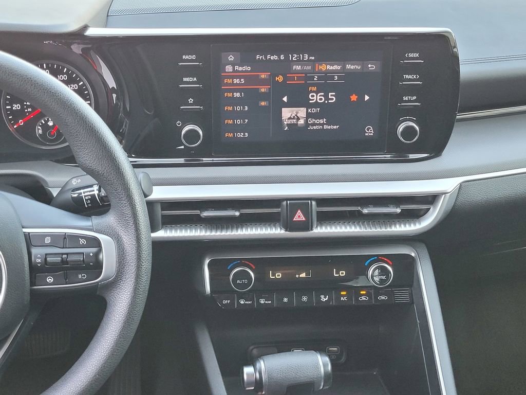 Used 2023 Kia K5 LXS image 14