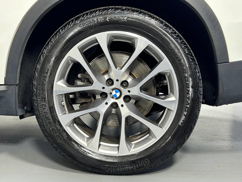 Used 2024 BMW X5 xDrive40i AWD/4WD image 43