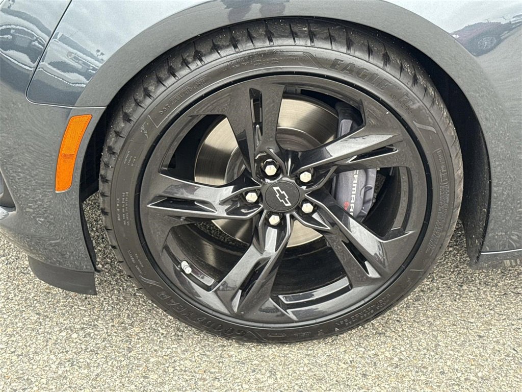 Used 2023 Chevrolet Camaro SS image 30