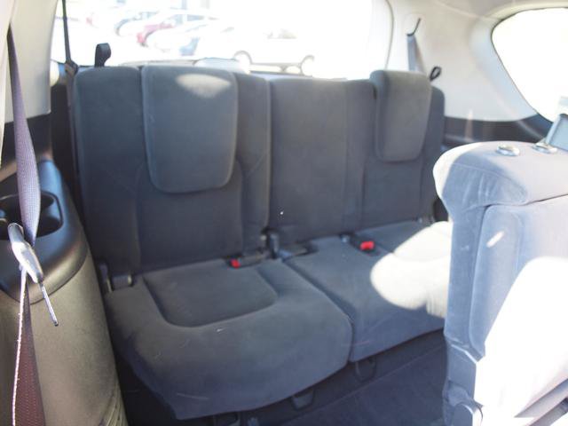 Used 2017 Nissan Armada SV AWD/4WD image 8