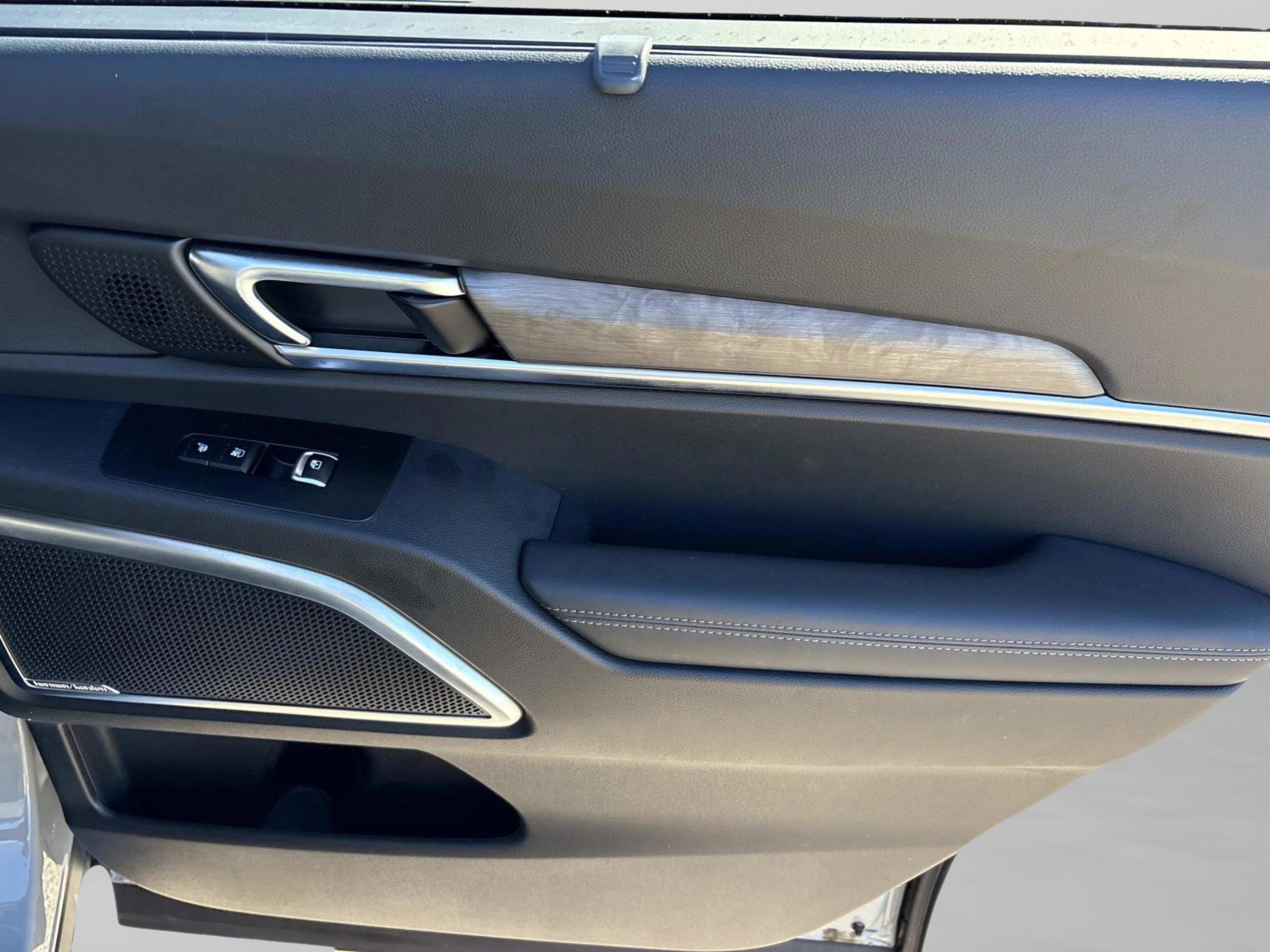 Used 2025 Kia Telluride SX Prestige X-Line image 20