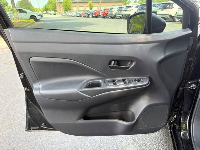Used 2024 Nissan Versa S w/ Trunk Package FWD image 10