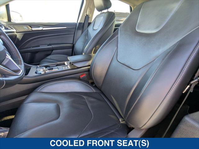 Used 2019 Ford Fusion Titanium image 13