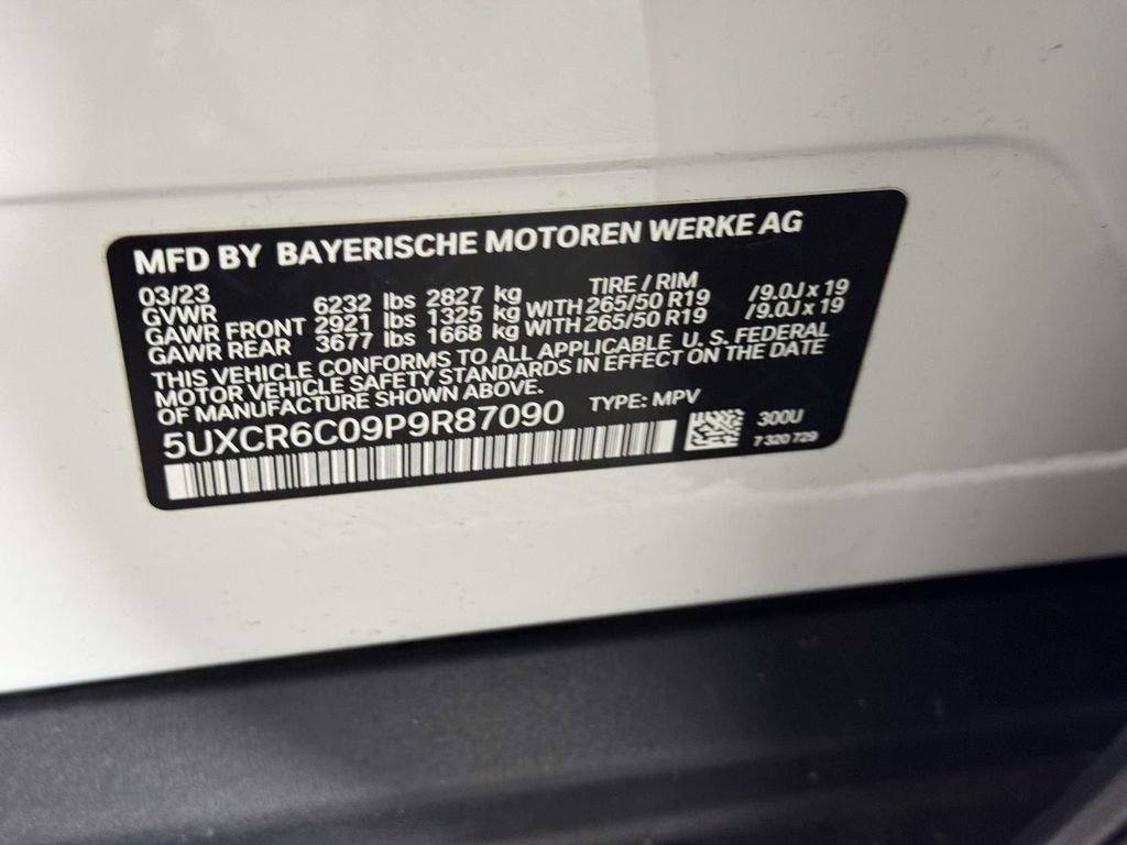 Used 2023 BMW X5 xDrive40i AWD/4WD image 16