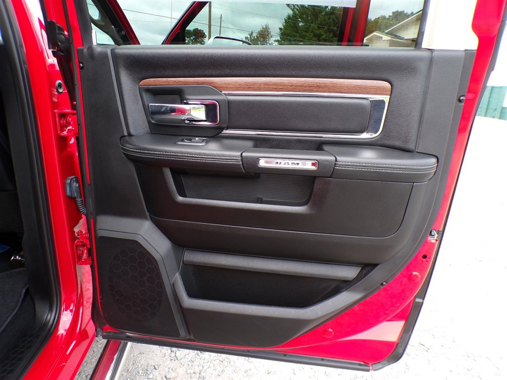 Used 2018 RAM 2500 Laramie w/ Off Road Package image 28