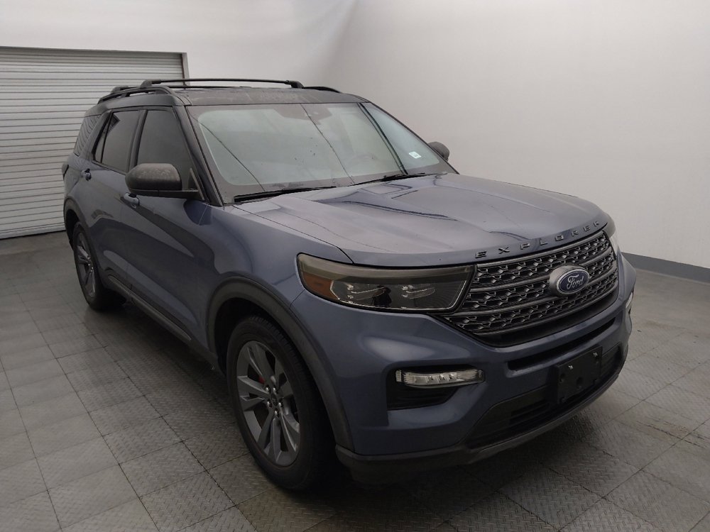 Used 2021 Ford Explorer XLT w/ Equipment Group 202A RWD image 13