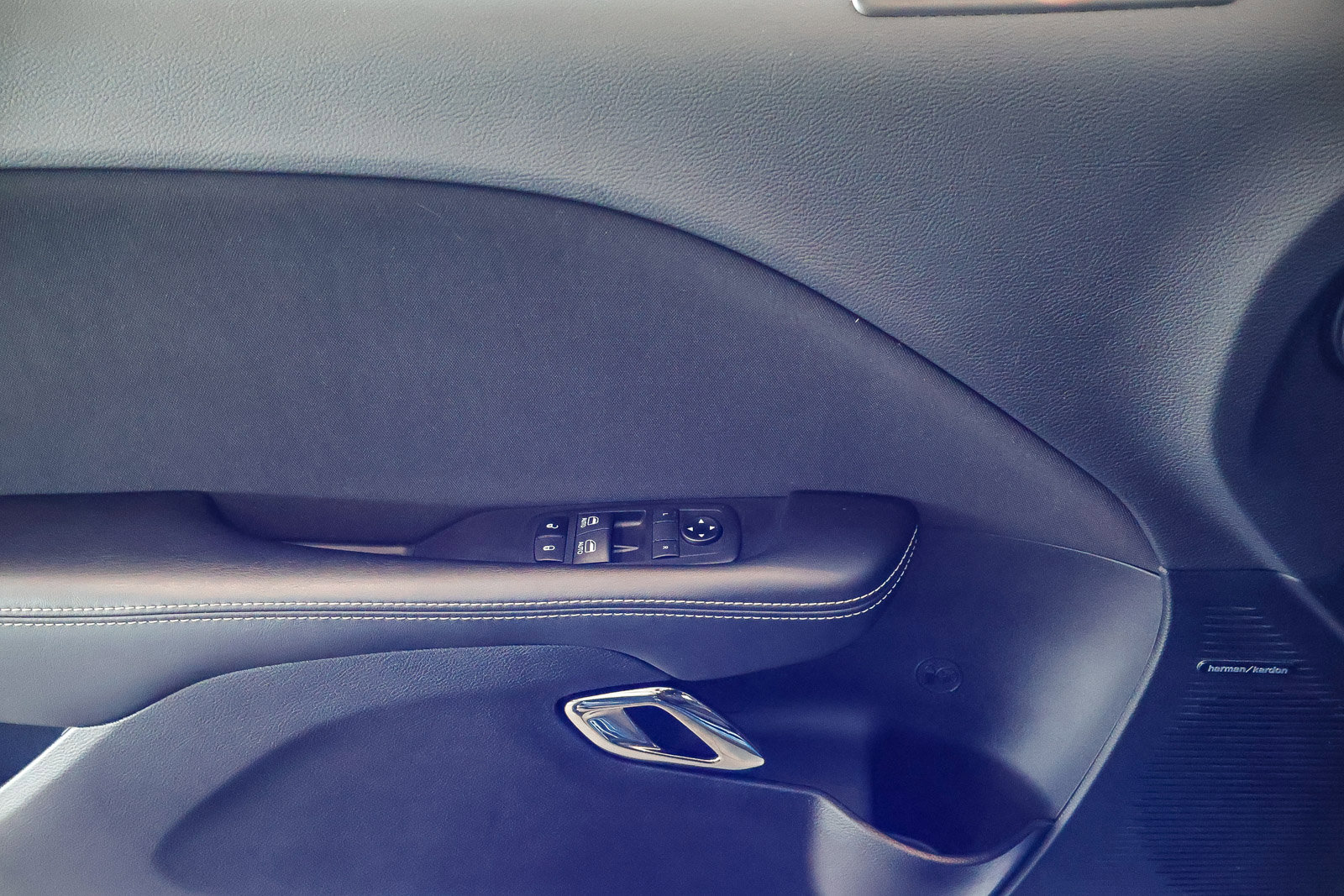 Used 2021 Dodge Challenger SRT Hellcat Redeye image 9