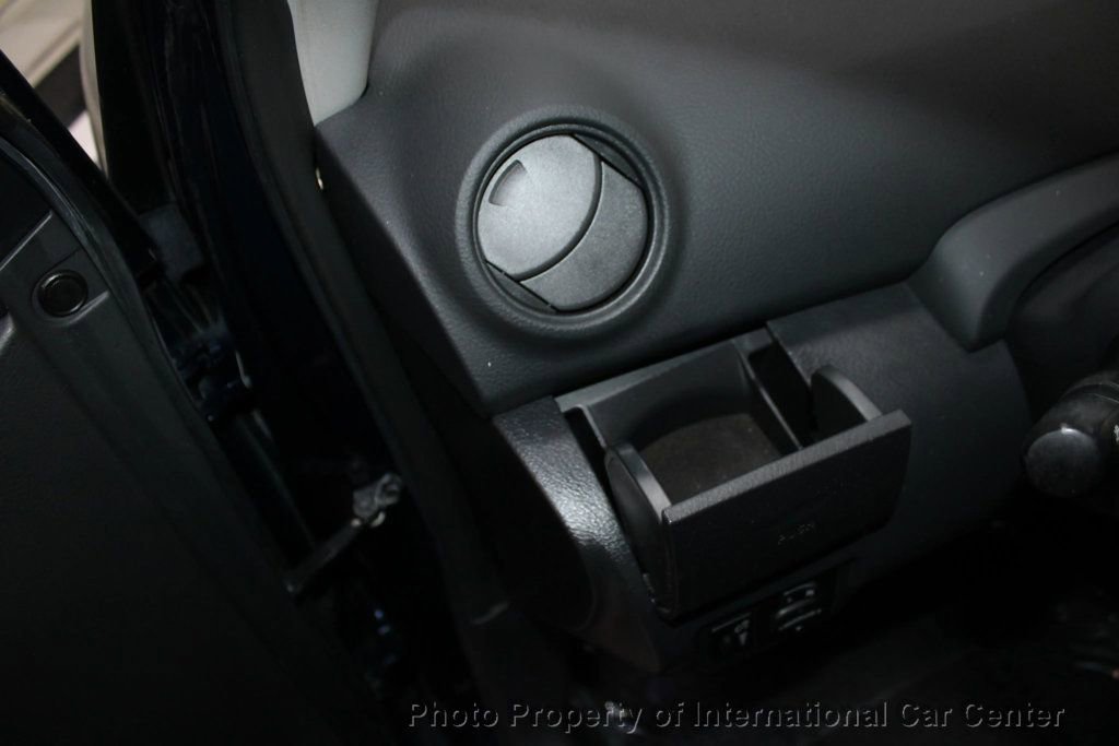 Used 2007 Toyota Yaris S image 14