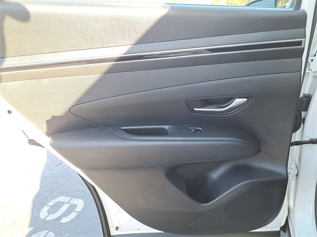 Used 2024 Hyundai Tucson SE image 13