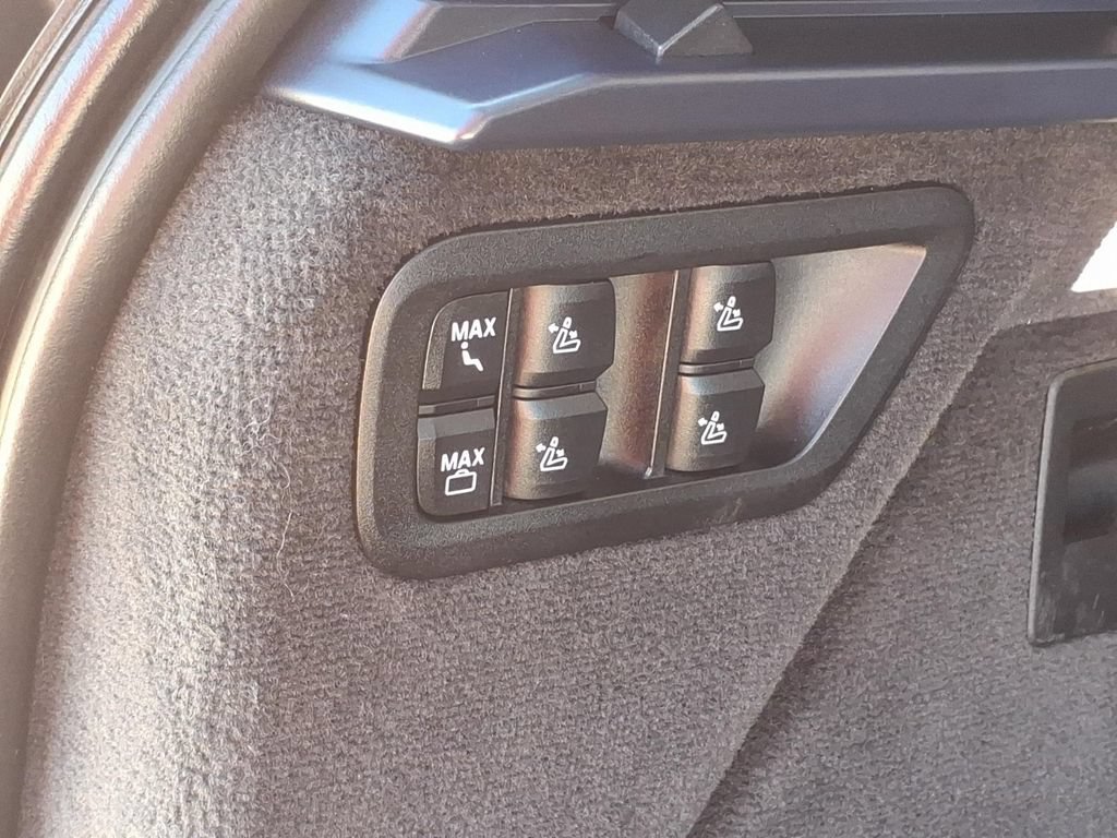 Used 2019 BMW X7 xDrive50i w/ Dynamic Handling Package AWD/4WD image 7